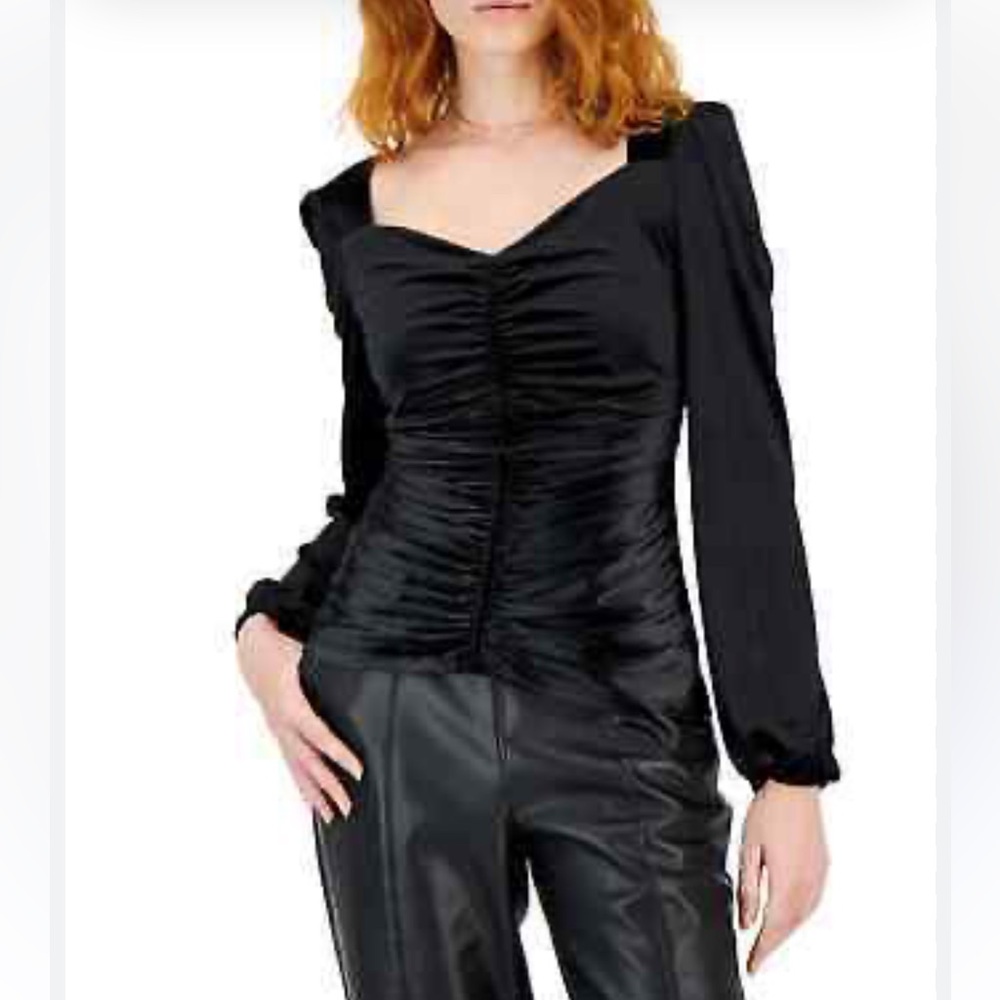 International‎ concepts NWT Size L